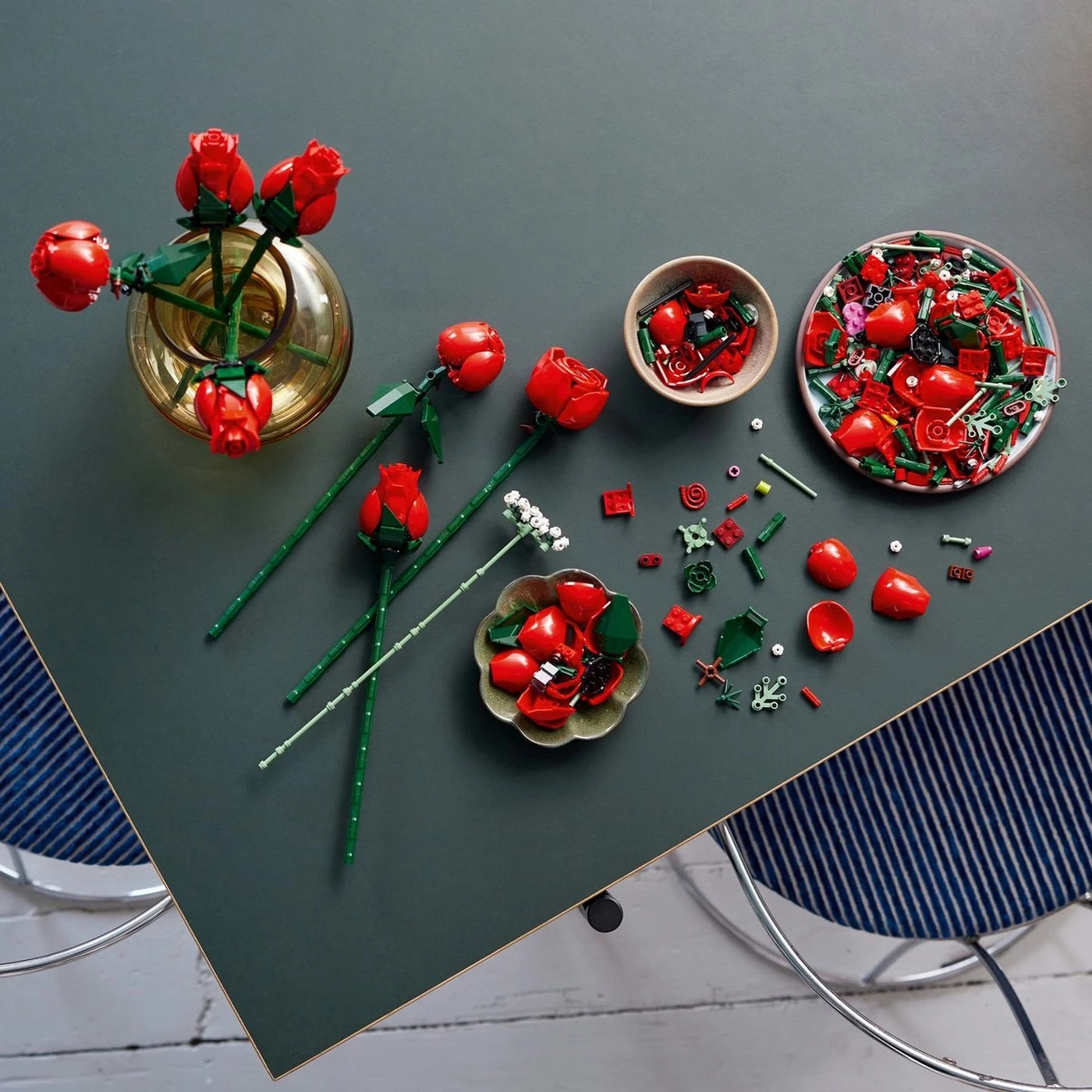 LEGO Icons Rozenboeket Bouwset 10328 | 12 Rode Rozen | LEGO Botanicals Set voor Volwassenen